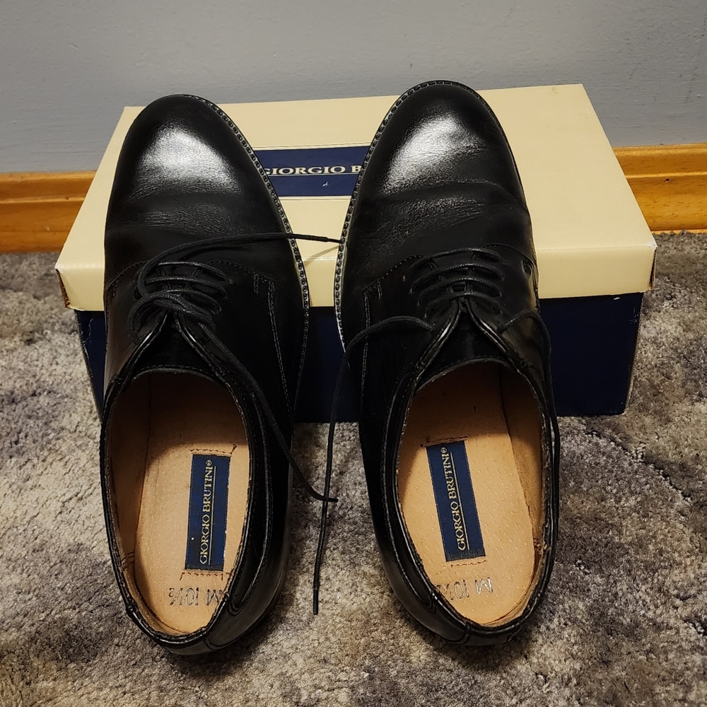 Giorgio Brutini Black Leather Men's Dress Shoes Size 10.5 - Picture 6 of 13
